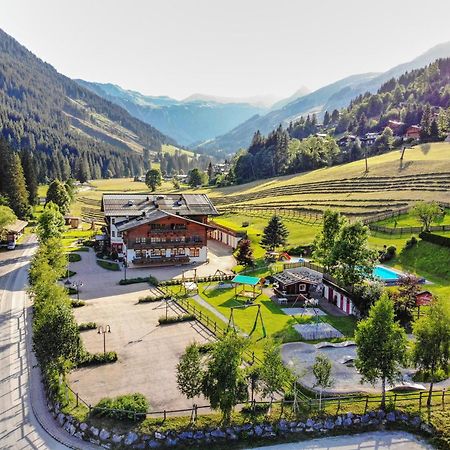 Familienhotel Lengauer Hof Saalbach-Hinterglemm Buitenkant foto