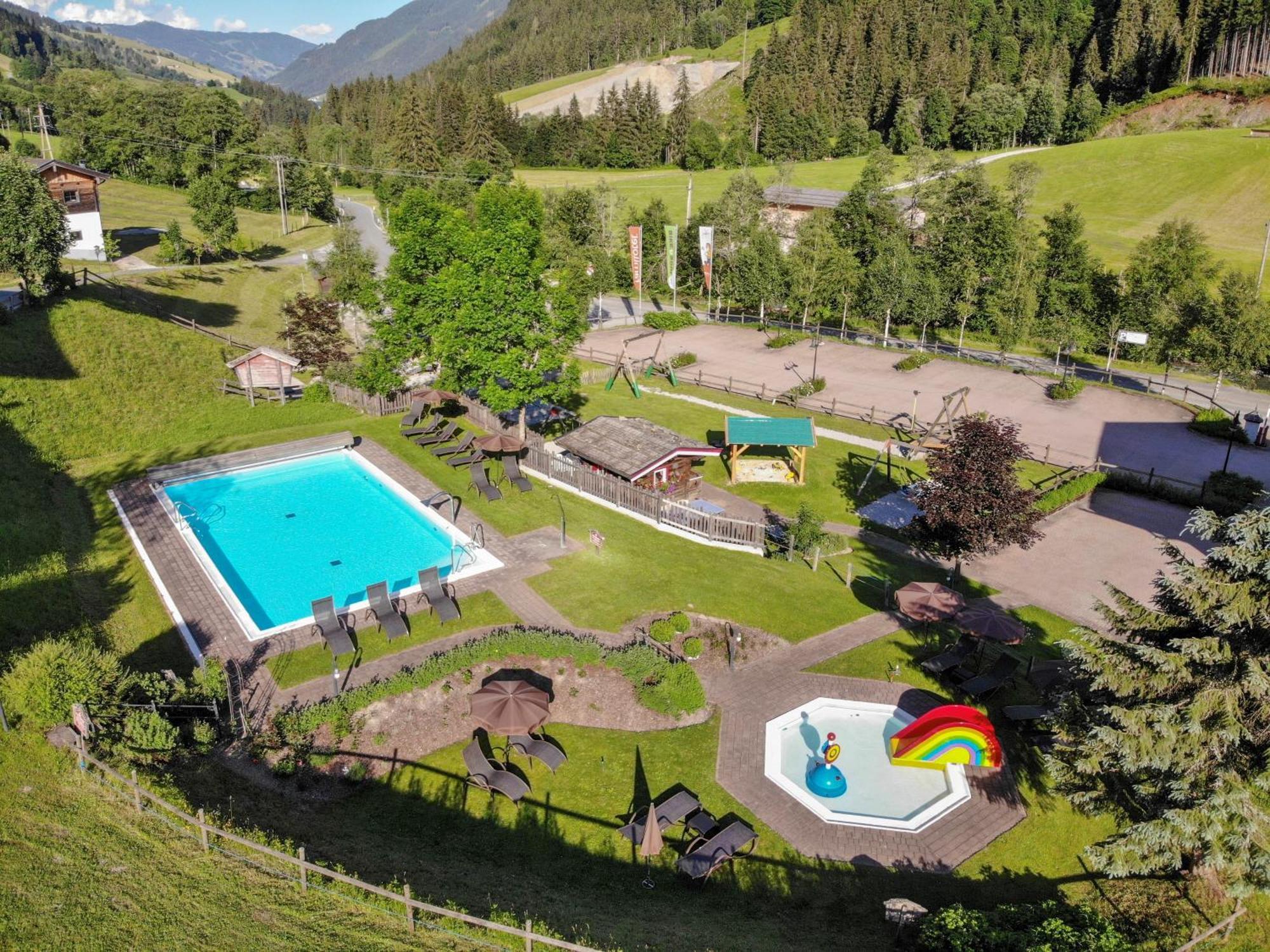 Familienhotel Lengauer Hof Saalbach-Hinterglemm Buitenkant foto